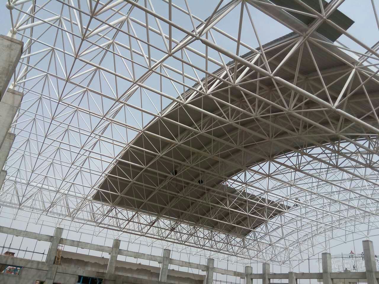三明青岛一汽网架